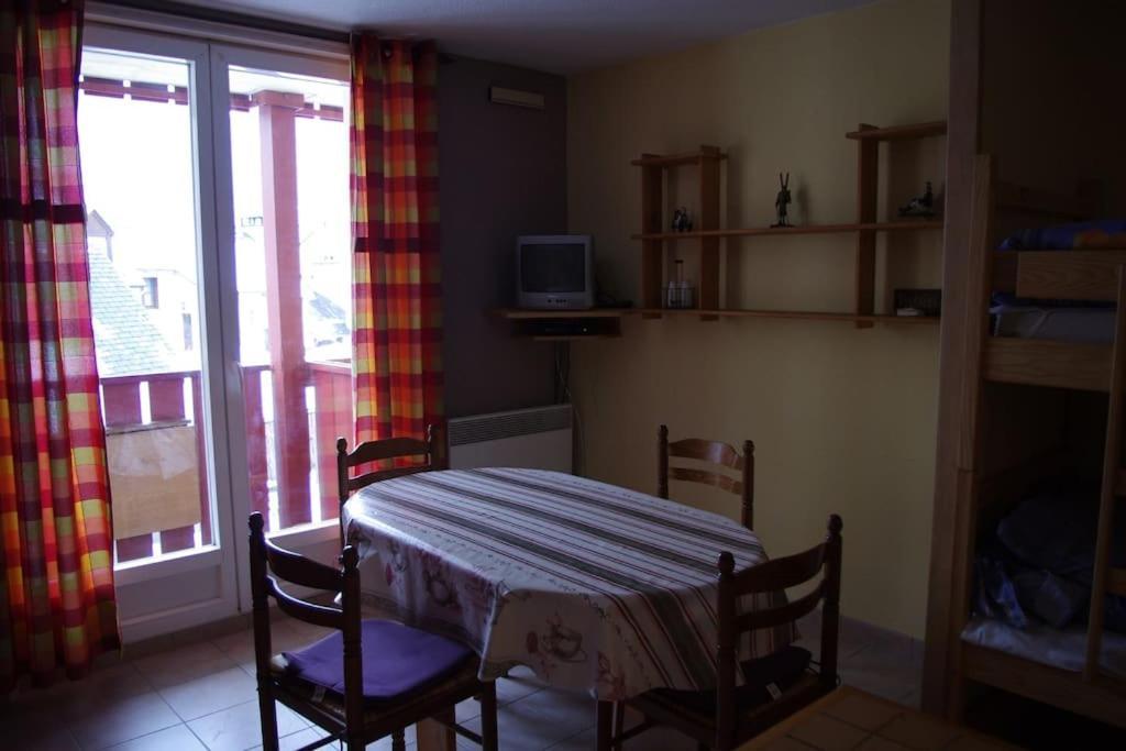 Agreable Studio A 400 M Du Centre Ville De Luz Лю-Сен-Совер Екстер'єр фото